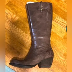 Born heeled knee /shin high boot brown leather